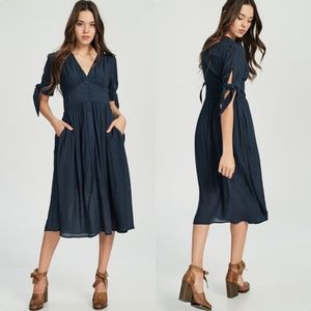 'Delaney' Midi Dress